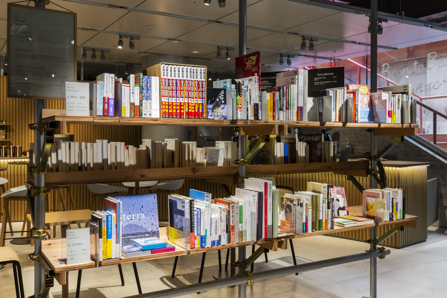 商品の販売だけでなく、お客さまへライフスタイルのご提案をすることも。