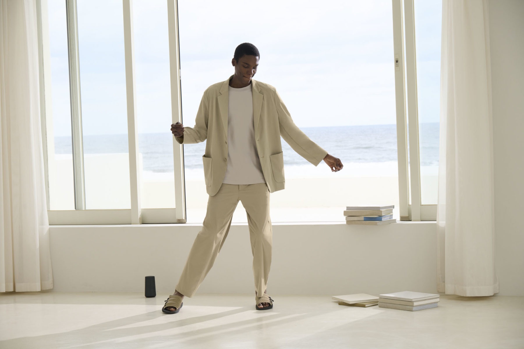 <a href="https://www.uniqlo.com/" rel="noopener" target="_blank">https://www.uniqlo.com/</a>