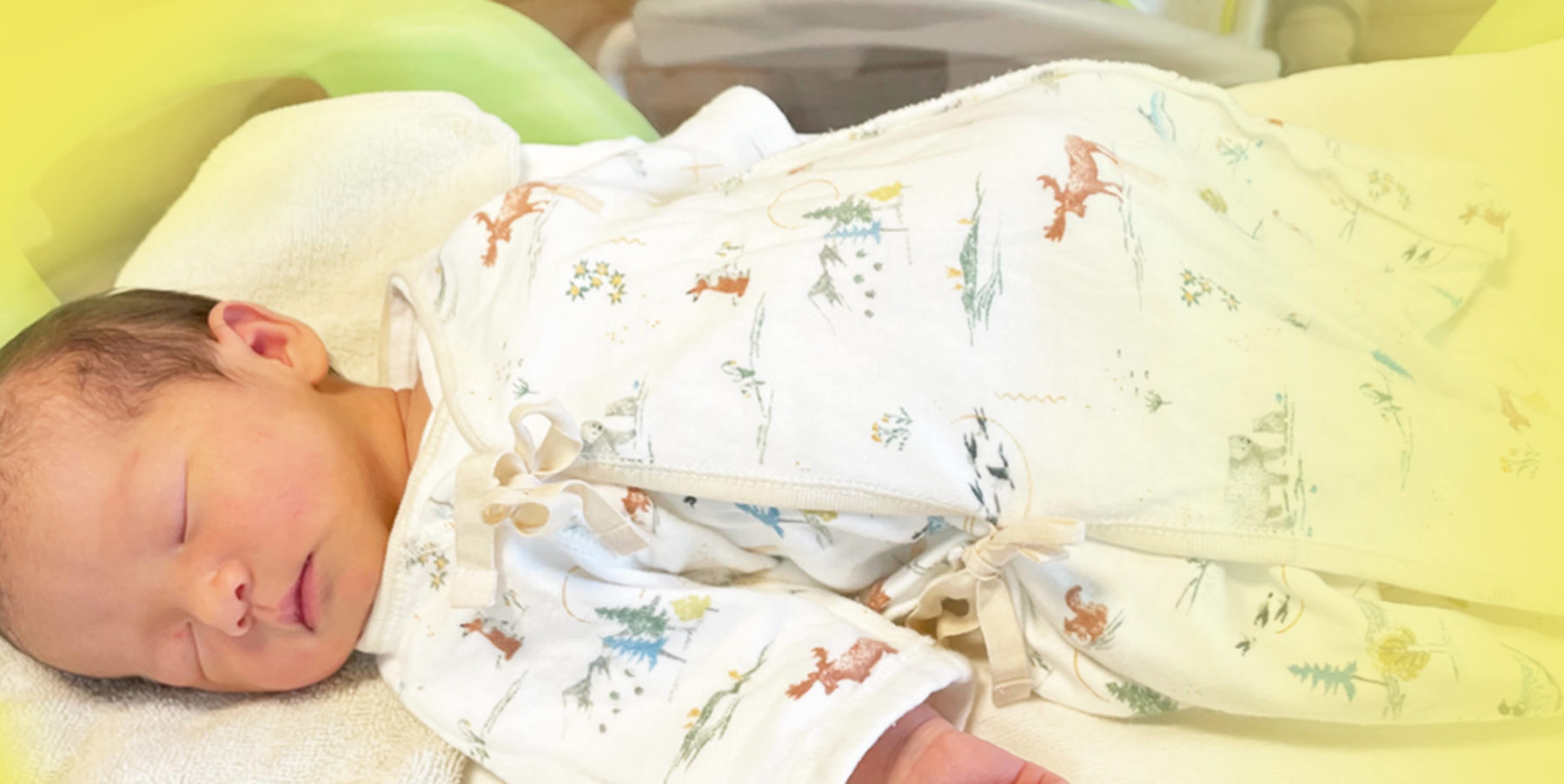 オーガニックコットンで作られた色鮮やかなHaruulala organicの肌着は院内着として、産院でもお取り扱いいただいています。